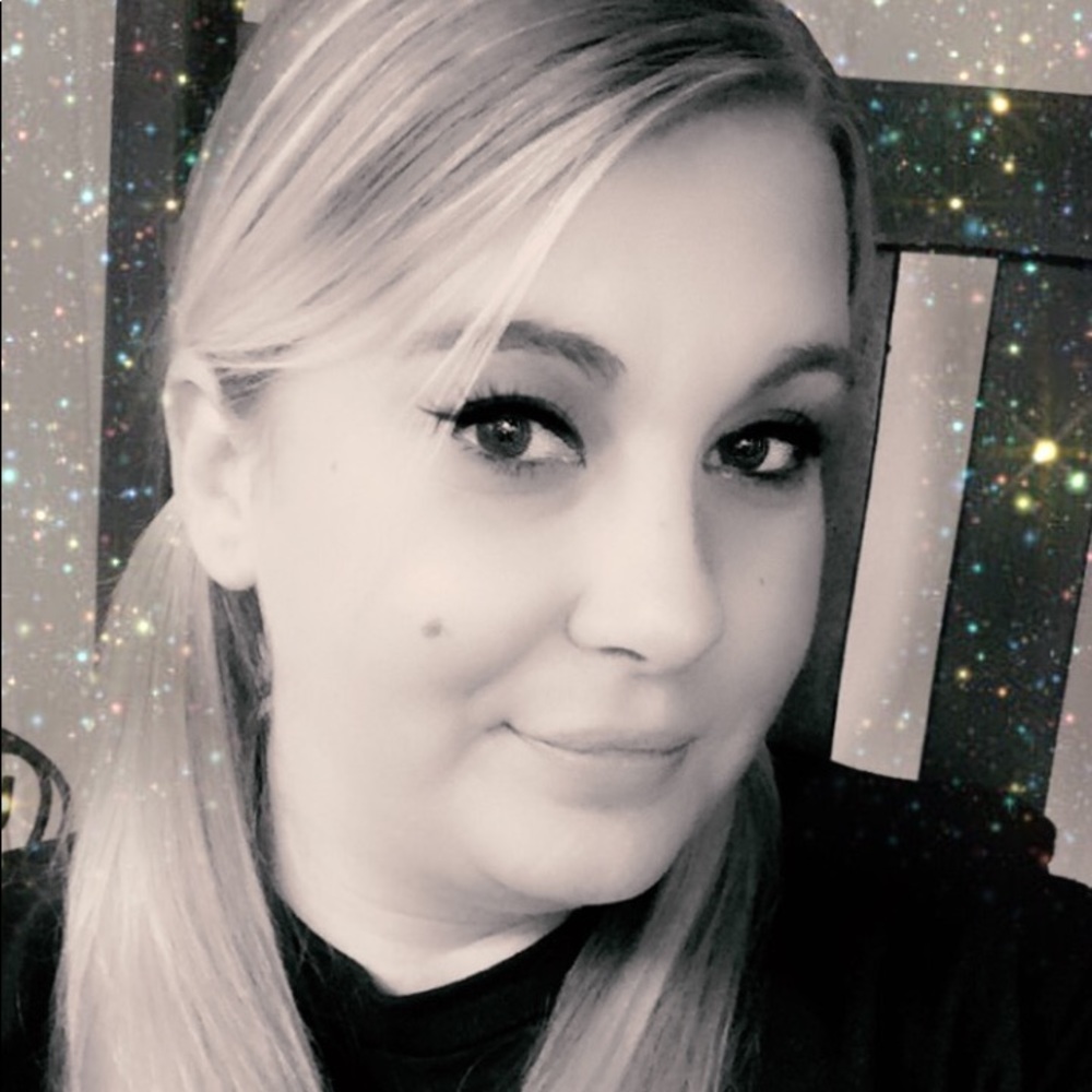 Meet your Posher, Jessica